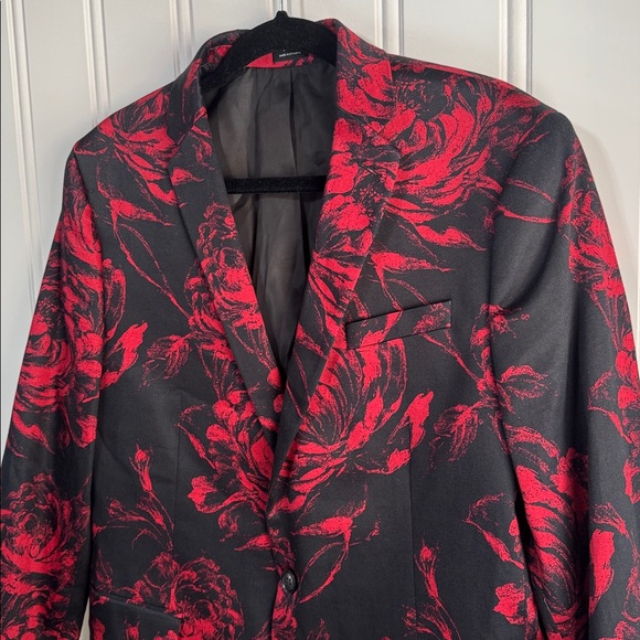 NWT JF J.Ferrar Red and Black Floral Blazer Mens 42 Short - Picture 4 of 9